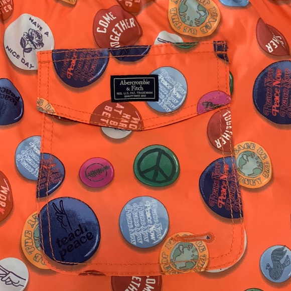 Abercrombie & Fitch stretch trunks - Picture 3 of 5